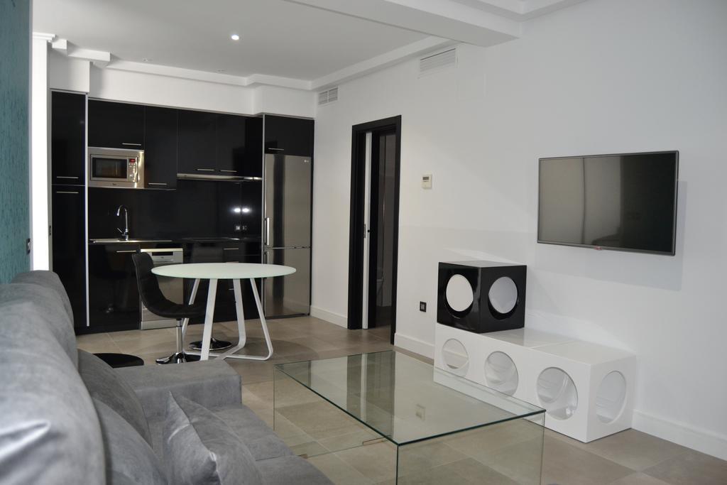 Apartamentos Las Palmeras Пальма дел Рио Номер фото